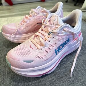 Hoka Bondi 9 sneakers wide